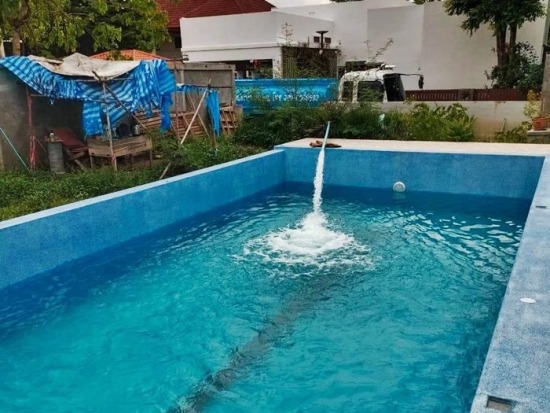 รถน้ำประปาเติมสระว่ายน้ำ รถน้ำประปาเติมสระว่ายน้ำ